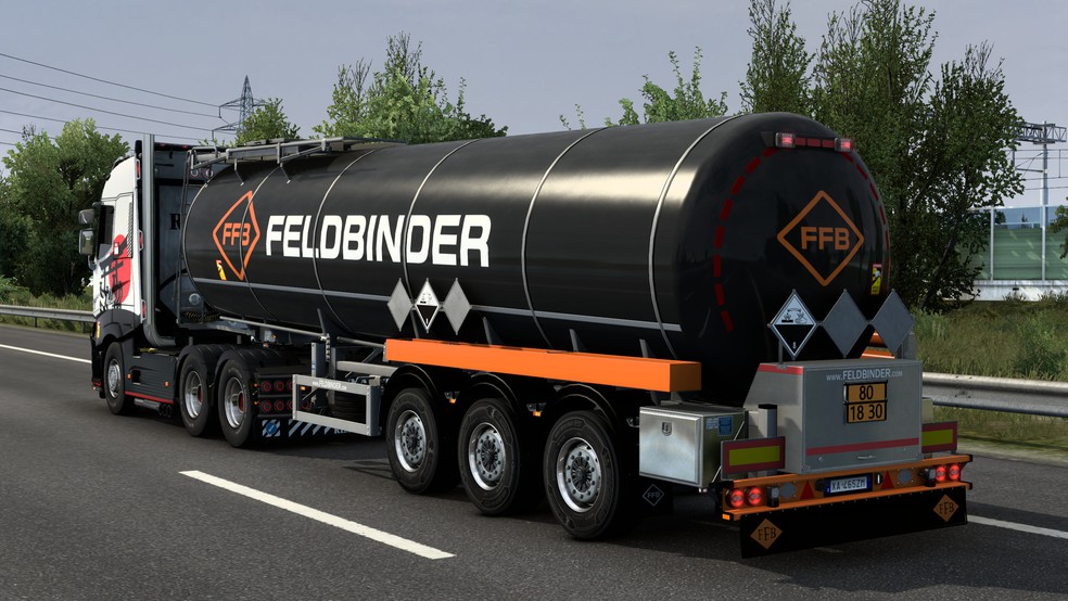 Image by urbanique75