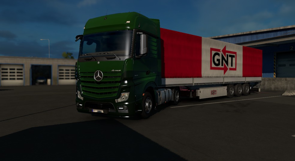 Image by danbyization