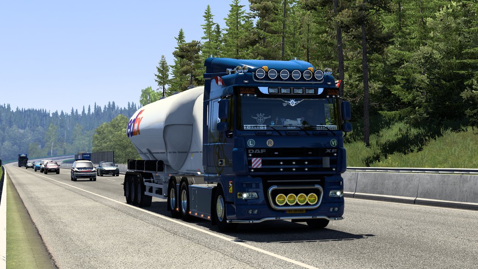 Image by urbanique75