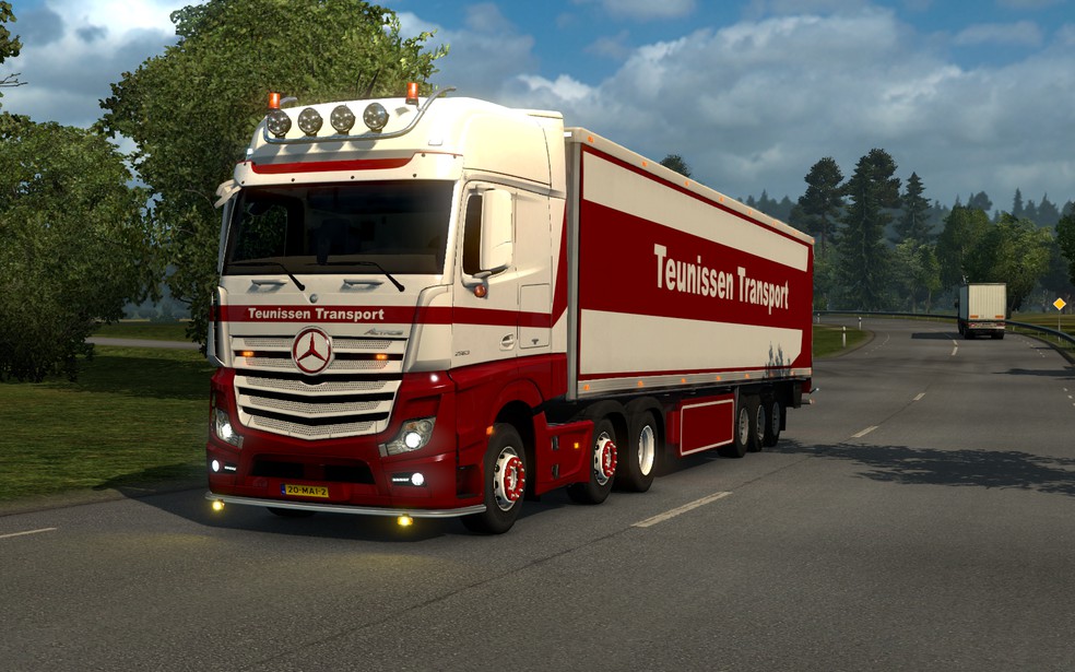 Image by MikkelSmikkel