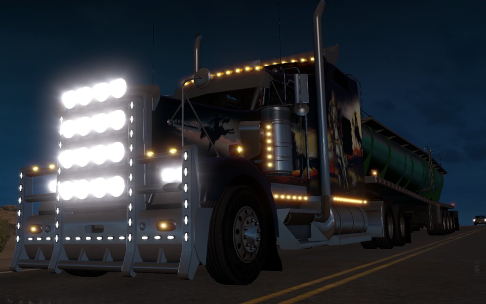 Image by Graydon_Shaun