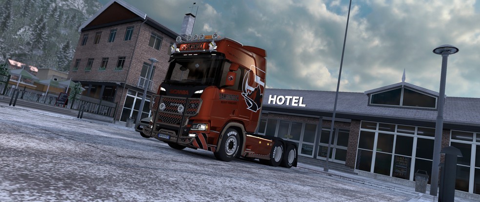 Image by martijnguikema