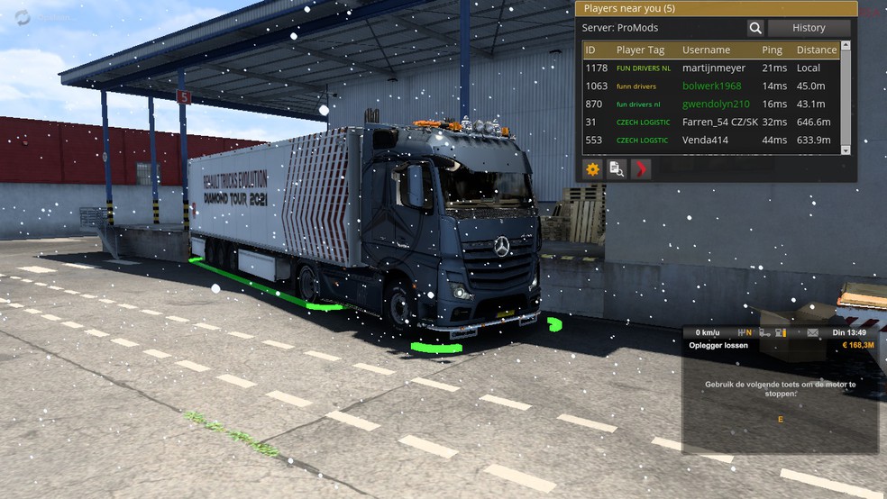 Image by martijnmijer