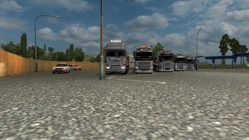 Image by hintik