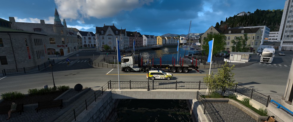 Image by martinisusy