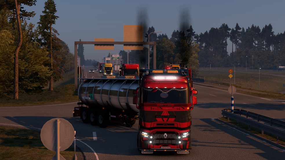 Image by takayukimaeda