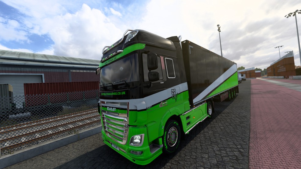 Image by LilacBleeds