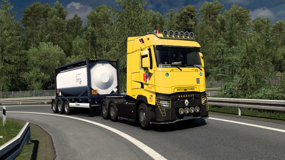 Image by urbanique75