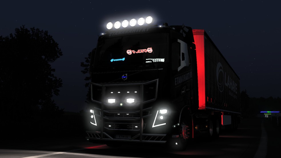 Image by SergeiH