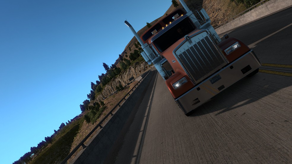 Image by Furstenburg