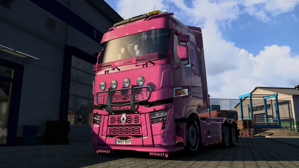 Image by ChlxeThomson