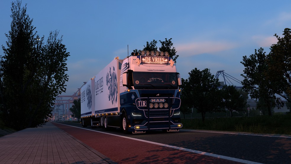 Image by DeVries_1995