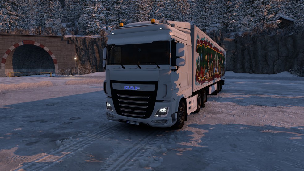 Image by MoonGlasser