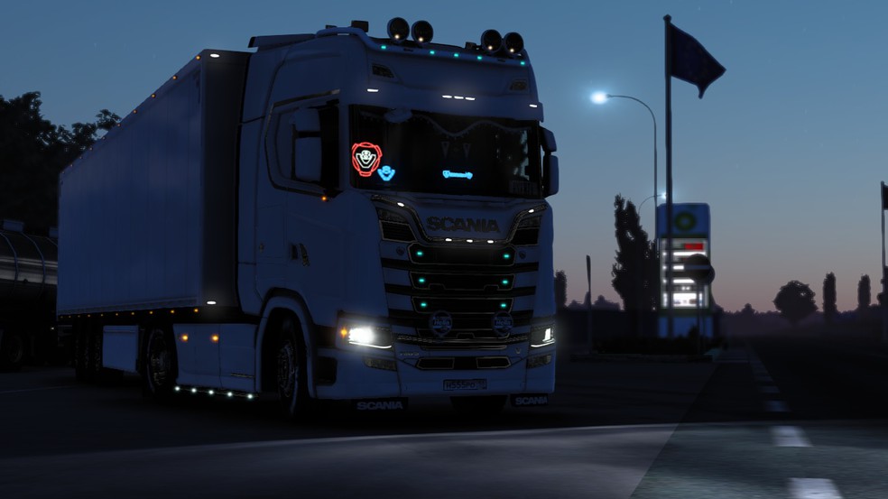 Image by 0_0DEVERSANT0_0