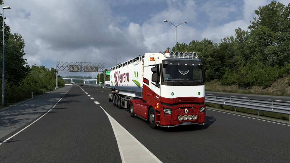 Image by urbanique75