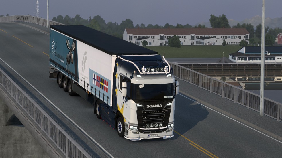 Image by thomasthamrt