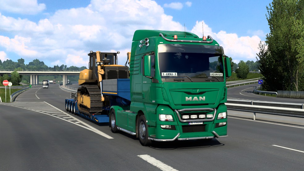 Image by urbanique75