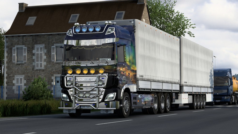 Image by andresbolso11