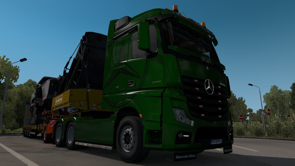 Image by danbyization