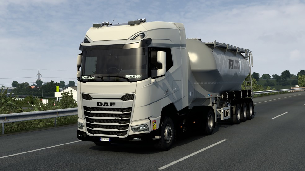 Image by urbanique75