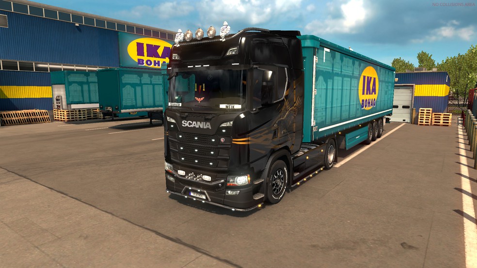 Image by TruckerMeik