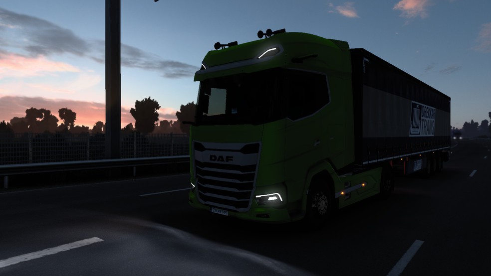 Image by SINJIDesign