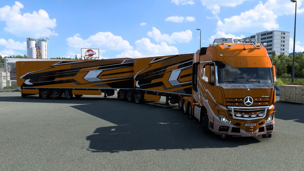 Image by Azzorra