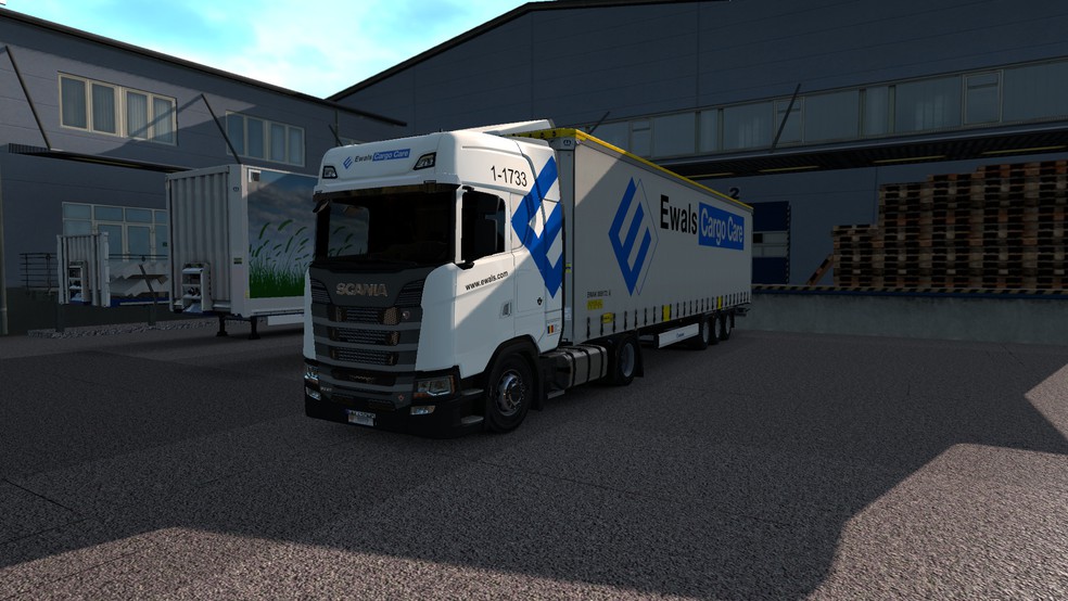 Image by thomasraoult