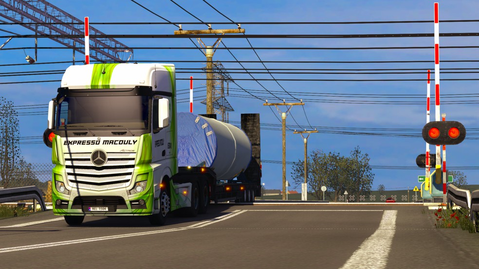 Image by RaphaelMacouly