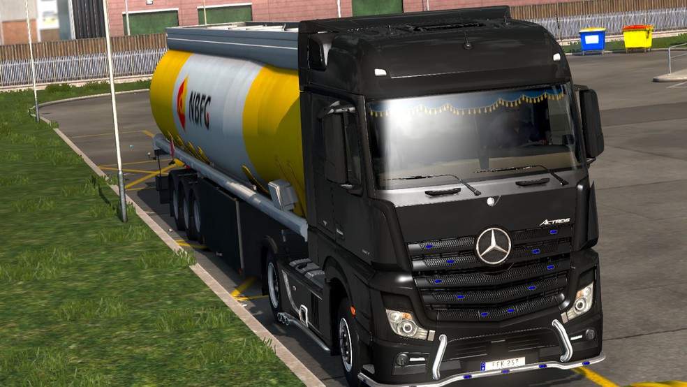 Image by MihaiTeodor