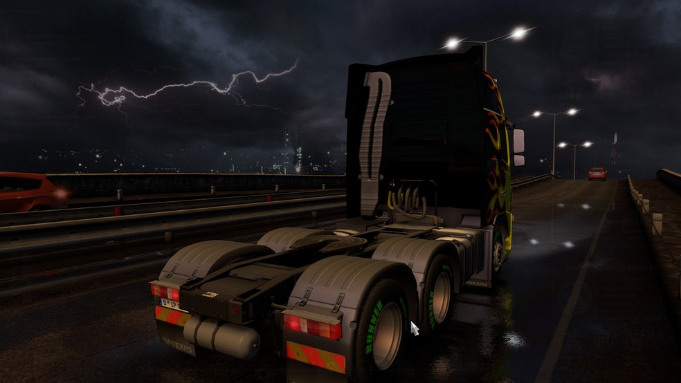 Image by freddialien