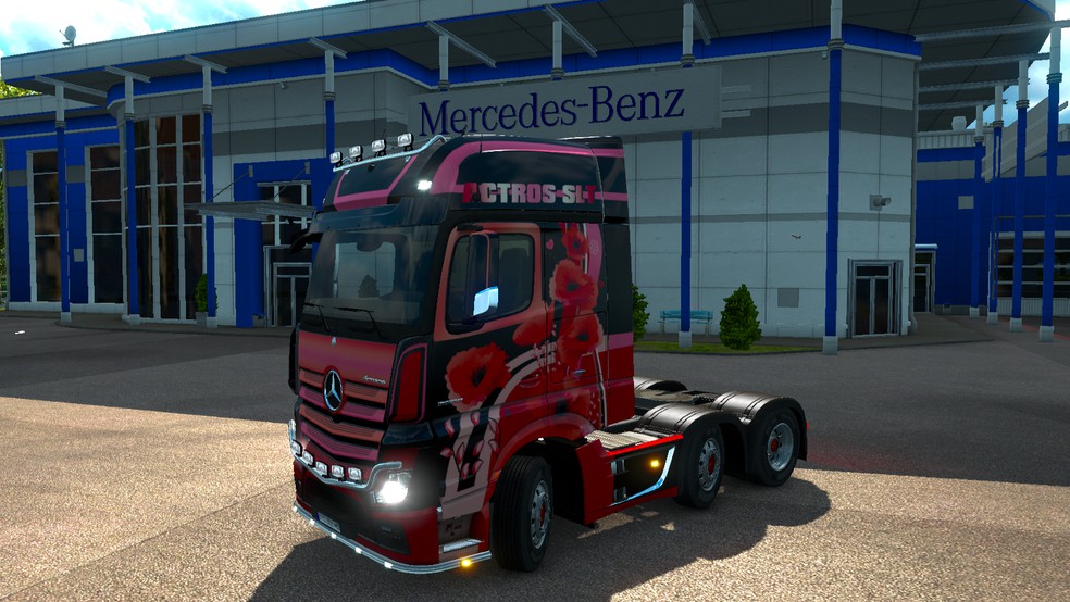 Image by MAXIDROM_MD