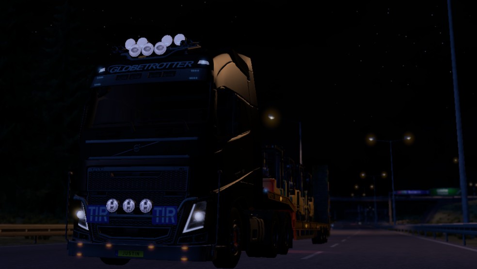 Image by justincortenbach