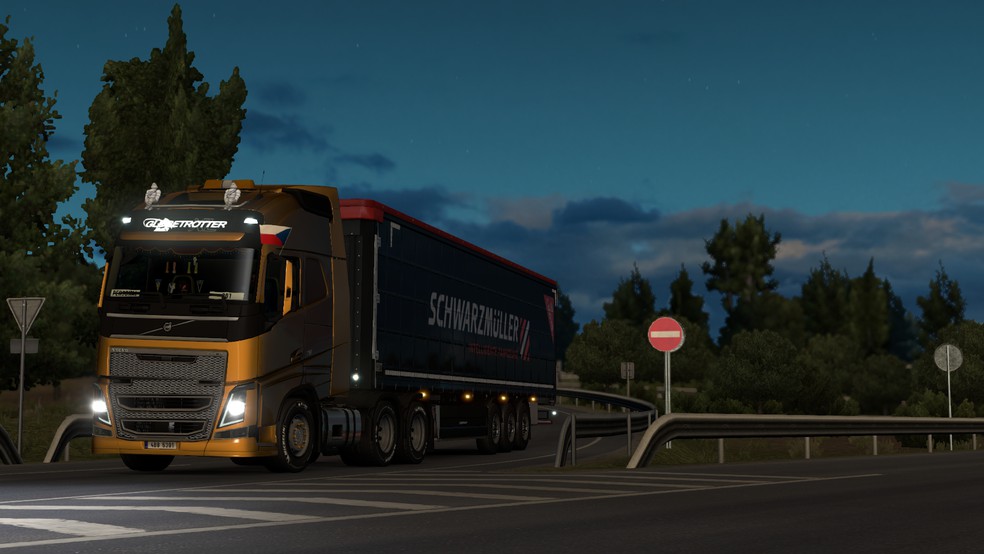 Image by TubewayArmy