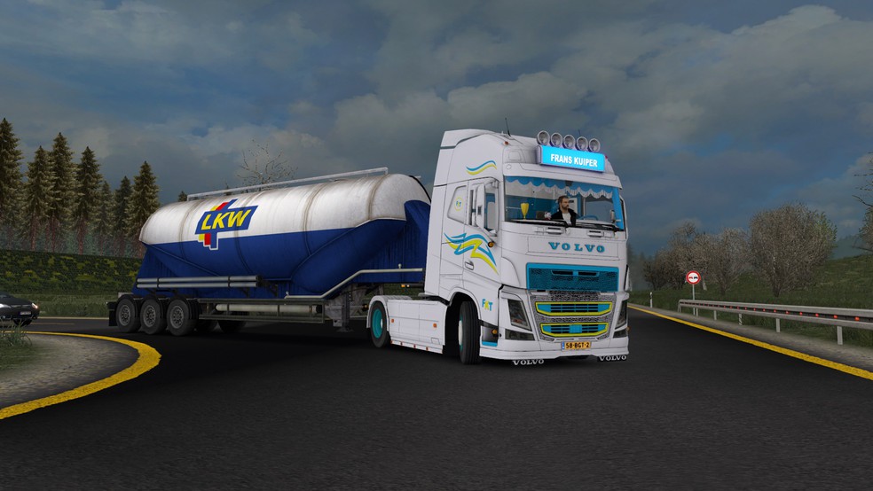 Image by sharafmessi10