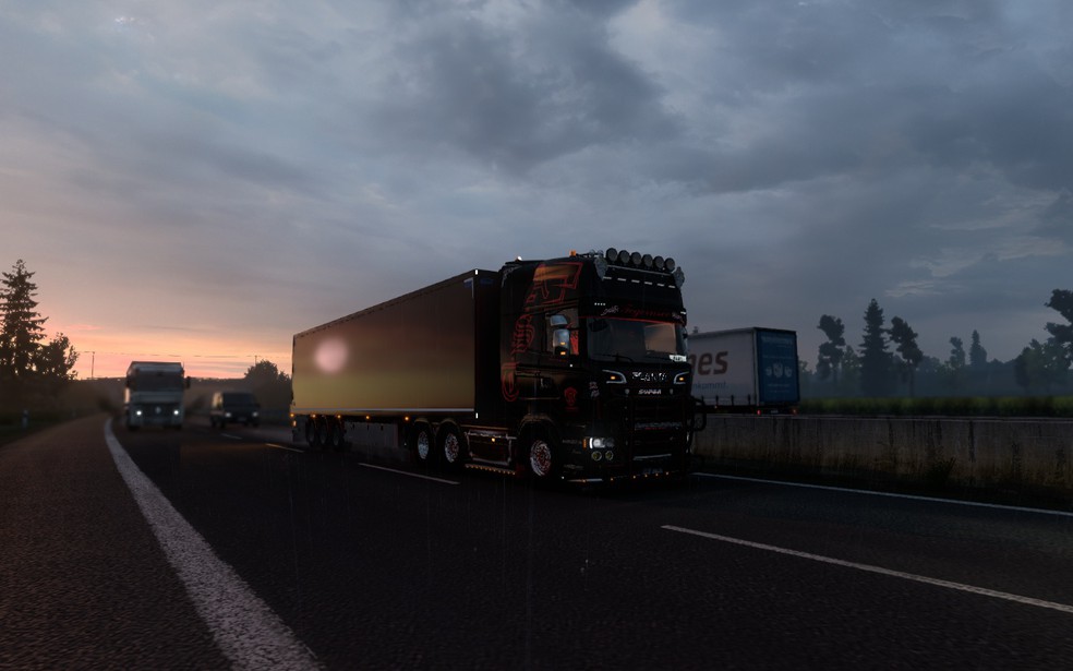 Image by K7J7K