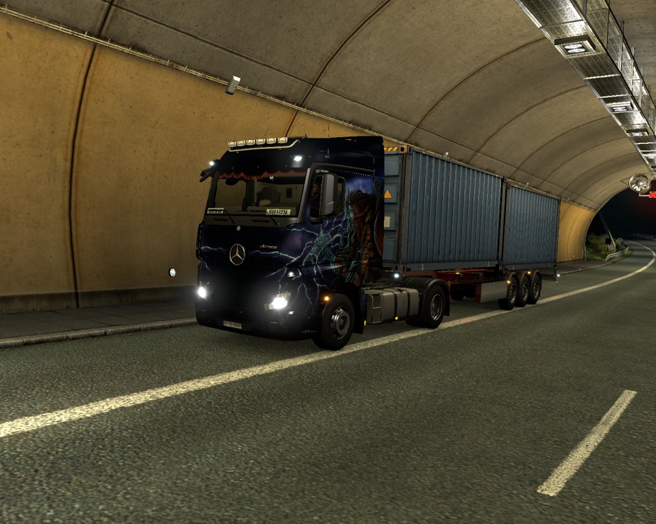 Image by hoffi236