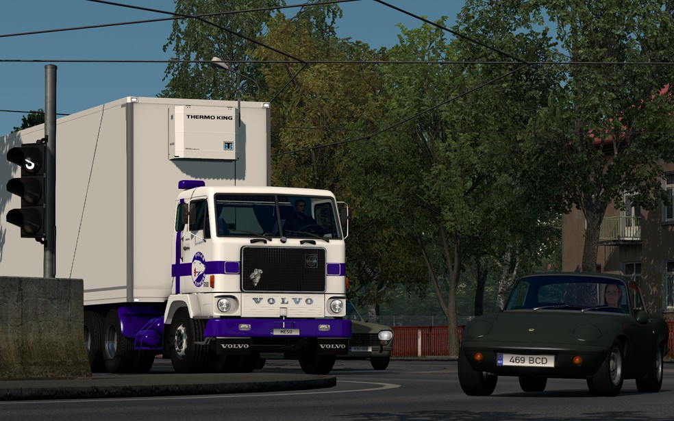 Image by mesu
