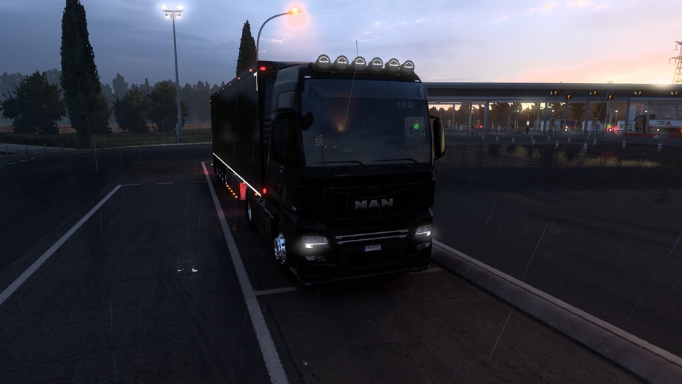 Image by MehmetAyten