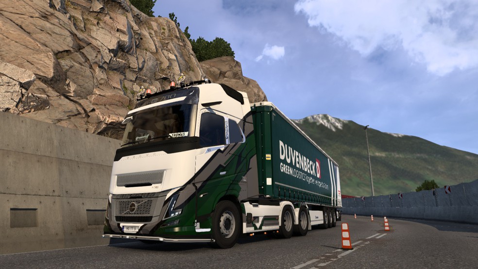 Image by thomasthamrt