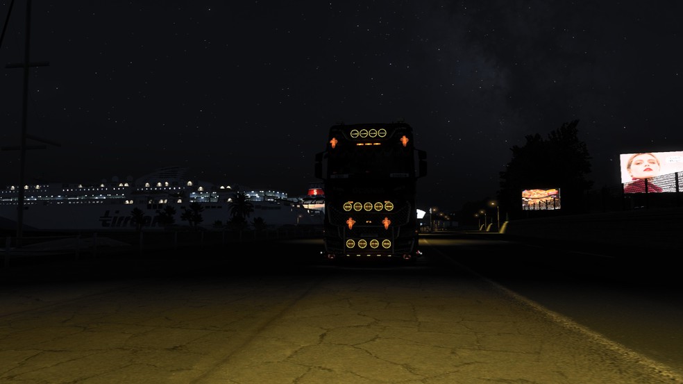 Image by domdomdomino