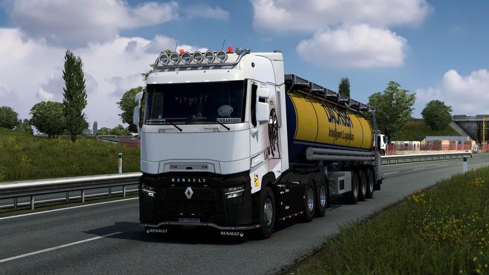 Image by urbanique75