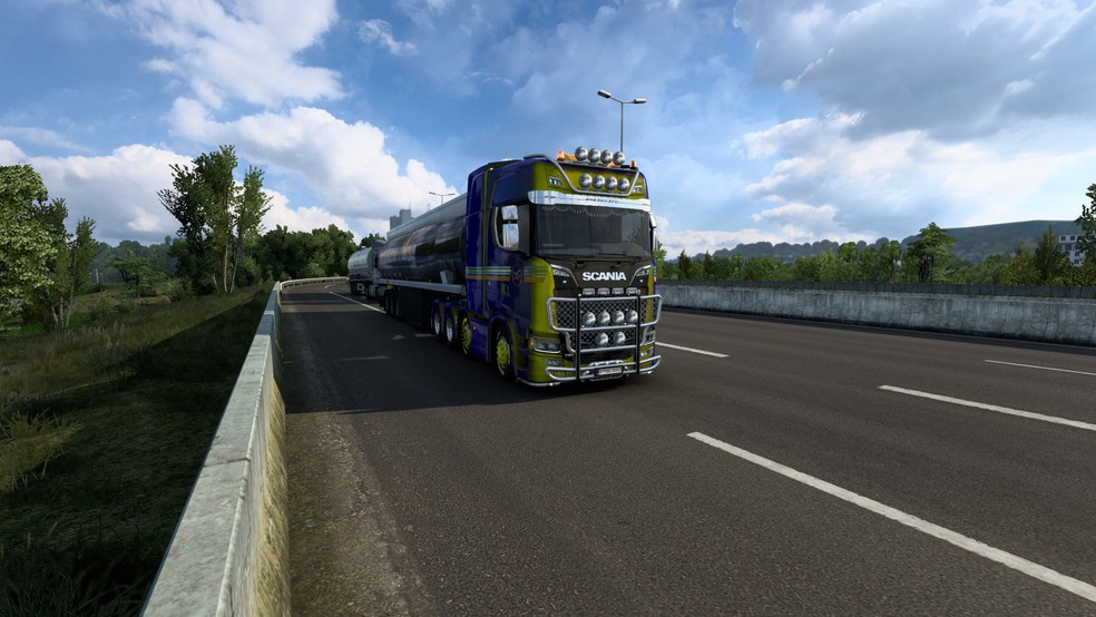 Image by WoolfTruck
