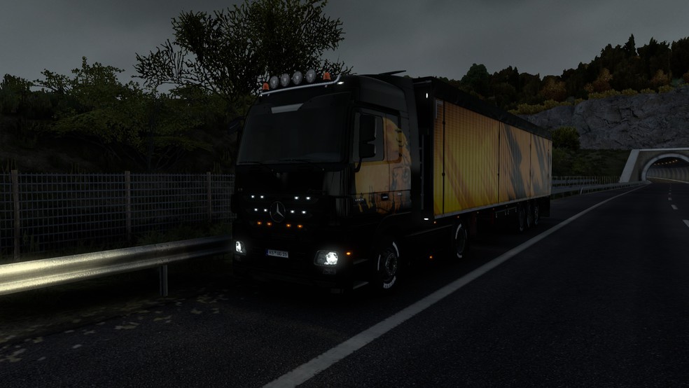 Image by Triten