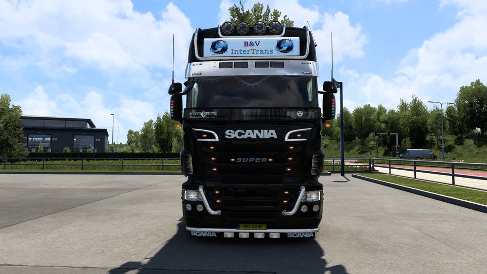 Image by ferrybrizee