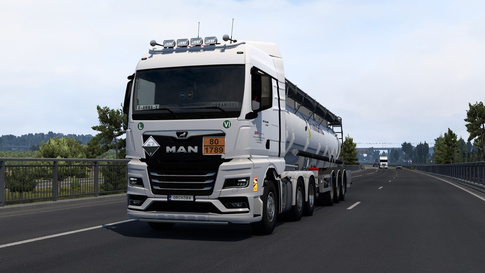 Image by urbanique75