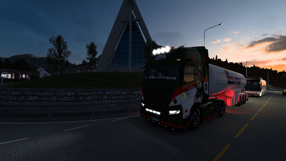 Image by Fubuki730V8