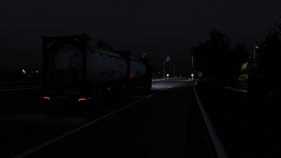 Image by isaka63