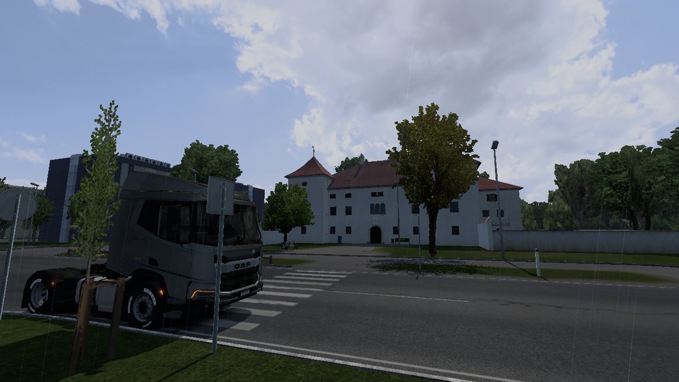 Image by RegretSthMaybe