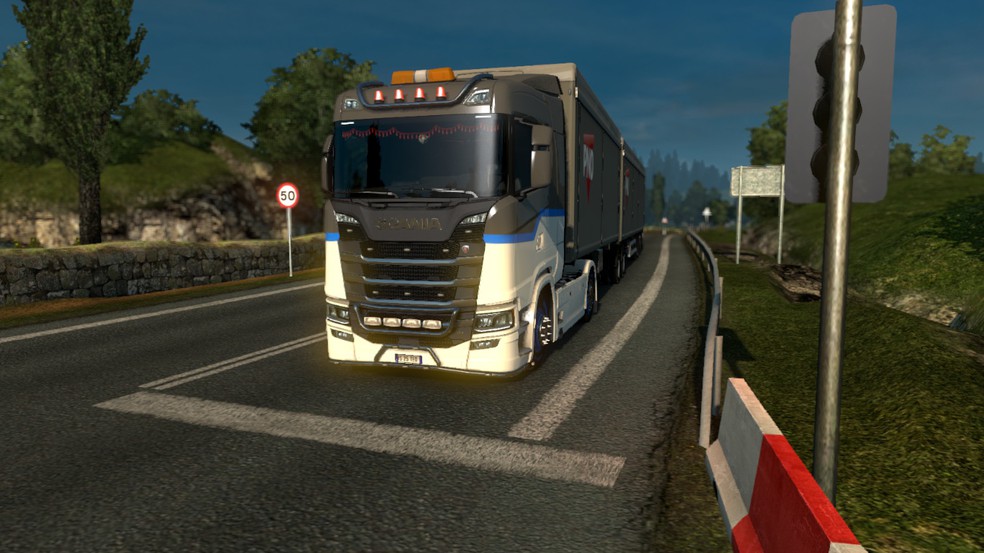 Image by MihaiTeodor